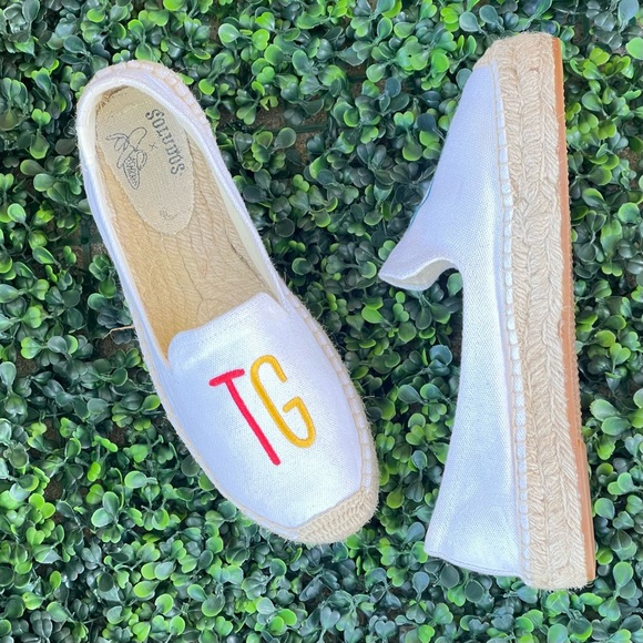 TGIF Soludos x Ash Kahn Platform Smoking Slipper in White - Picture 5 of 7